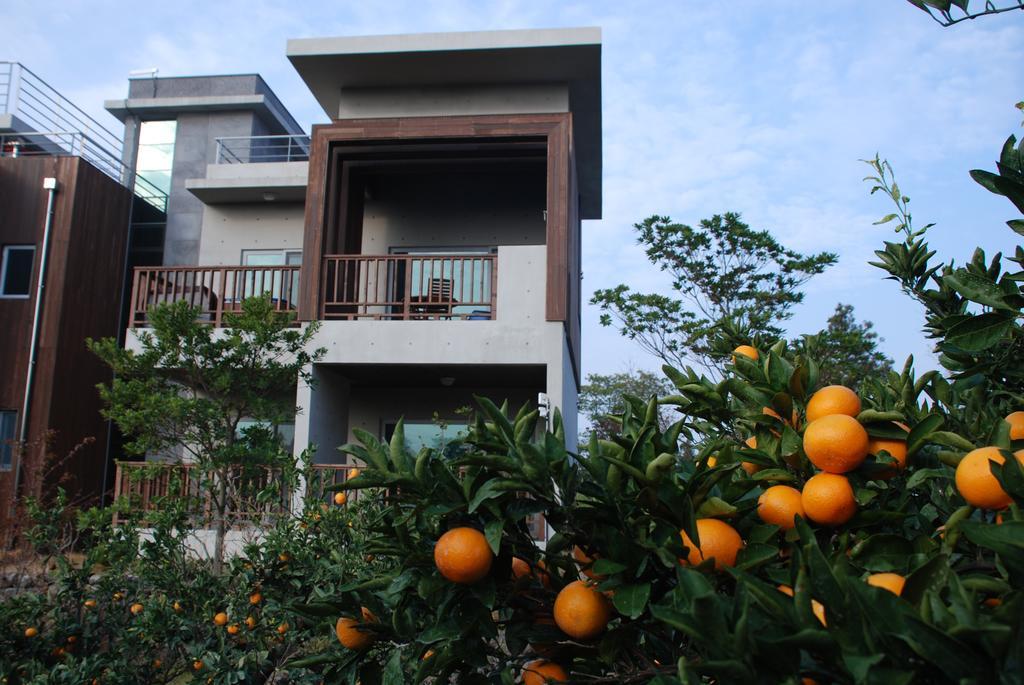 Jeju Eco Suites Seogwipo Exteriör bild