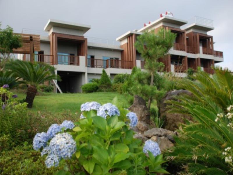 Jeju Eco Suites Seogwipo Exteriör bild