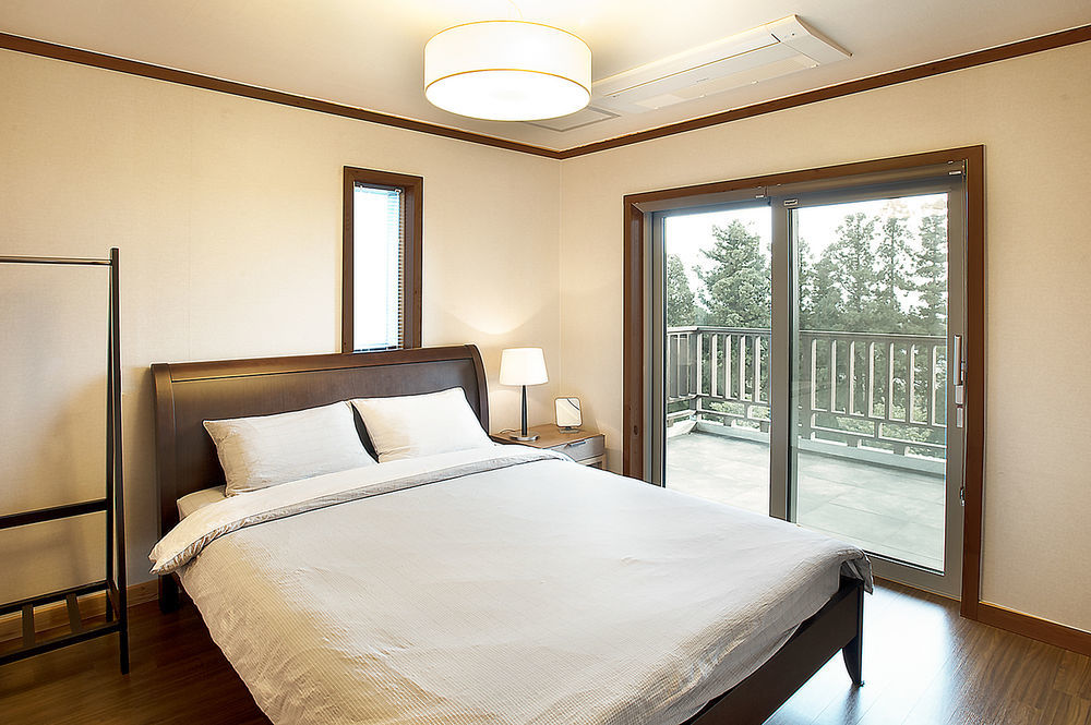 Jeju Eco Suites Seogwipo Exteriör bild