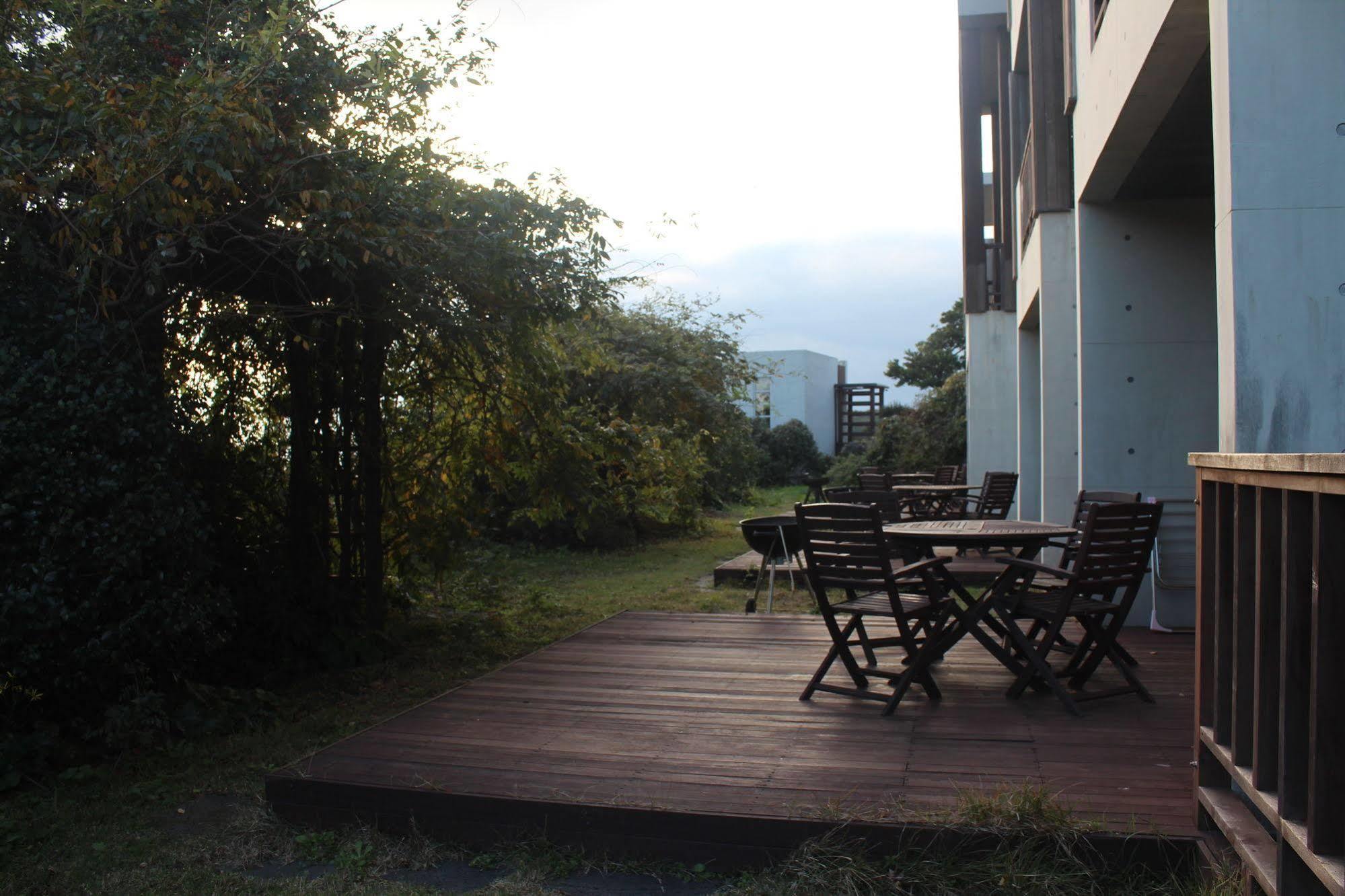 Jeju Eco Suites Seogwipo Exteriör bild